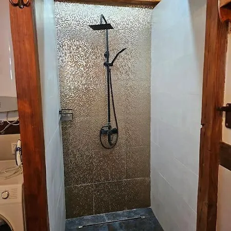Hobbit House Villa Beli