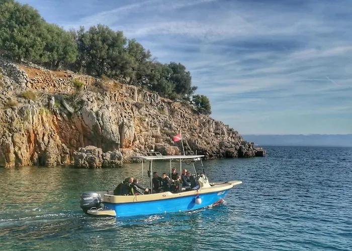 Villa Hobbit House *